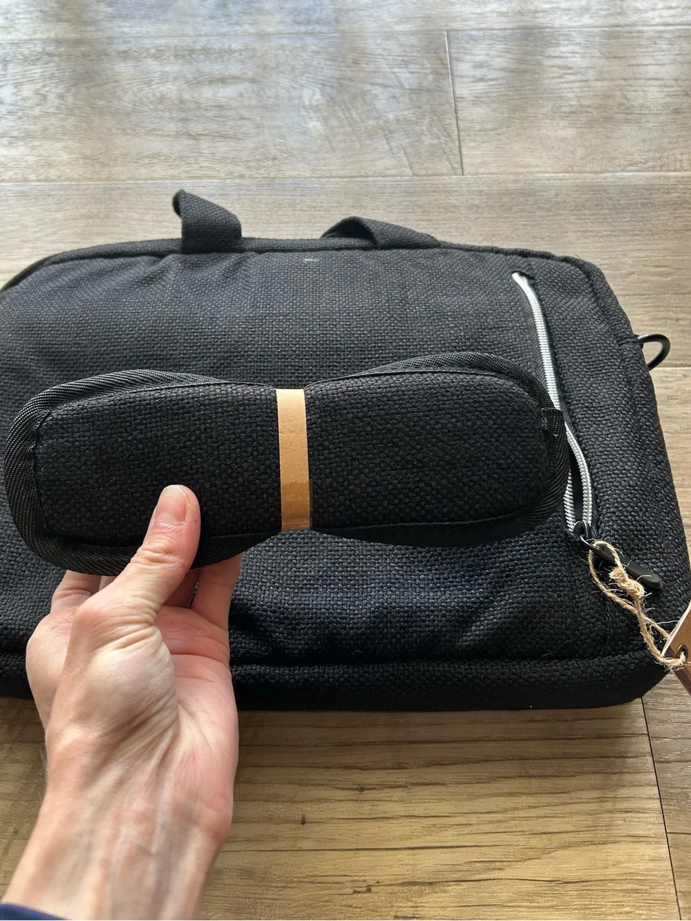NEW Dime Bags Side Hustler messenger bag Black